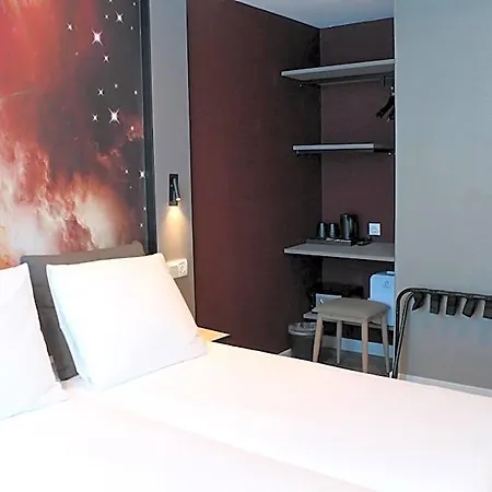 Hotel Nebula By Ine's 3*
